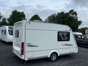 Superlight Elddis Avante 2 Berth Caravan - Image 4