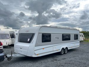 2016 Lmc 6 Berth Fixed Bed Caravan - Image 2