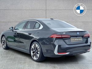 BMW i5 Edrive40 M Sport Edition - Image 2