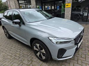 2024 VOLVO XC60 2.0 T8 AWD PLUS DARK. - Image 4
