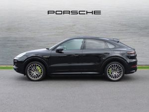 Porsche Cayenne 3.0 V6 E-hybrid 4WD Auto - Image 3