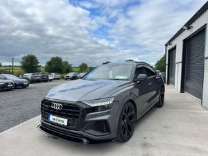 HUGE SPEC AUDI Q8 S LINE QUATTRO BLACK ED PAN ROOF - Image 3
