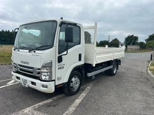 2022 Isuzu Tipper - Image 3