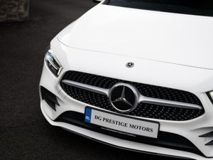 2019 MERCEDES A CLASS AMG LINE - Image 4