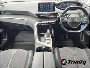 Peugeot 3008 Low KMS Allure Automatic 1.5 HDI 130 - Image 2