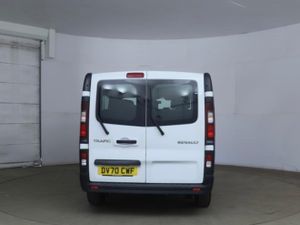 2020 RENAULT TRAFFIC 9 SEATER - Image 4