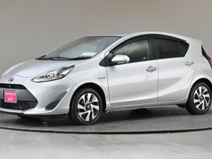 Toyota Aqua 1.5 Vvt-i Hybrid  android Car Player - Image 4