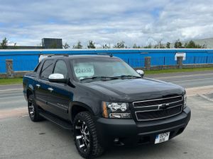 2013 CHEVY AVALANCHE 5.3 V8 LHD - Image 3
