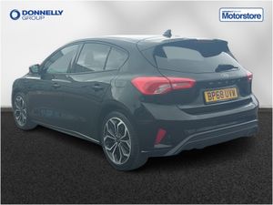 Ford Focus Hatchback ST-Line X - Image 3