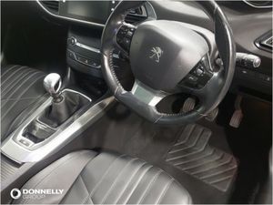Peugeot 308 Hatchback Allure - Image 4