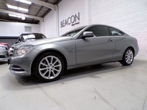 *ONLY 52,000 MILES*MERCEDES C220D COUPE AUTOMATIC* - Image 4