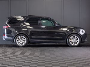 202 Land Rover Discovery 3.0 SDV6 HSE 7 Seater - Image 2