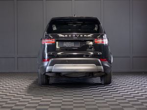 202 Land Rover Discovery 3.0 SDV6 HSE 7 Seater - Image 4