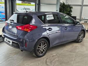 15 TOYOTA AURIS 1.3 PETROL SOL EDITION - Image 4