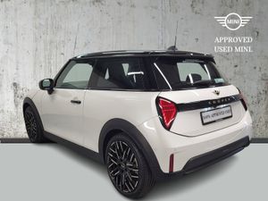 MINI Cooper Cooper Classic Auto - Image 3