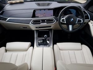BMW X5 M50d - Image 4