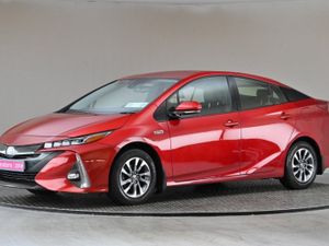 Toyota Prius 1.8 Plug IN Hybrid  full Leather sat - Image 4