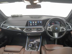 BMW X5 Xdrive45e M Sport - Image 4