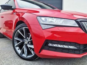 Skoda Superb Sportline Plus IV DSG - Image 4