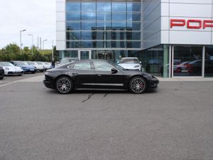 Porsche Taycan Taycan 4S - Image 4