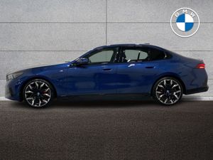 BMW 5 Series 530e M Sport Pro Saloon - Image 4