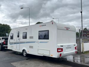 Adria 6 Berth Fixed Bed Rare Layout Caravan - Image 4