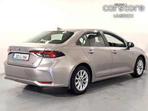 Toyota Corolla 1.8 Hybrid Luna Saloon - Image 3