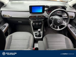 Dacia Sandero Stepway TCe 90 Stepway Comfort - Image 4