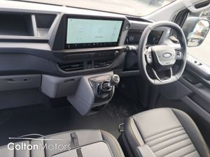 Ford Transit Custom Trail 150BHP Retractable Towb - Image 3