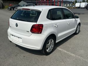 Volkswagen Polo 2012 with CarPlay - Image 4