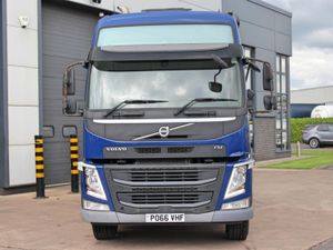 2016 VOLVO FM330 4X2 SKIP LOADER DRAW-BAR SPEC - Image 2