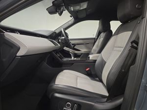 Land Rover Range Rover Evoque Hatchback R-Dynamic - Image 4