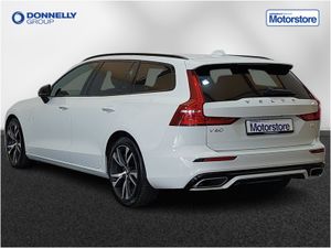 Volvo V60 Sportswagon R DESIGN - Image 3