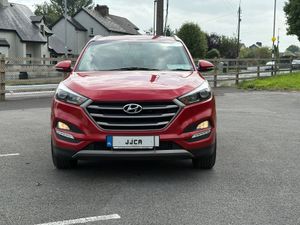 ABSOLUTELY IMMACULATE 2016 HYUNAI - Image 3
