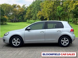 Volkswagen Golf 1.2 Petrol  Automatic // Immacula - Image 4