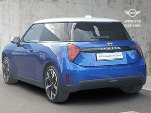 MINI HATCH Cooper SE - Image 2