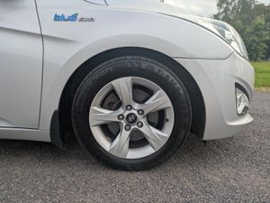 Hyundai i40 Comfort 2013 NEW NCT 10/26 - Image 3