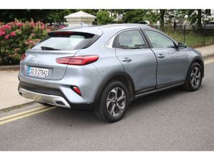 Kia Xceed 1.0 2 GDi iSG Petrol - Image 3