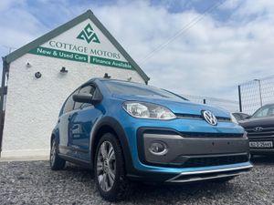 VOLKSWAGEN CROSS UP! *HEATED SEATS* - Image 4