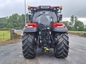 211 Case IH Maxxum 115, Q4M, Cab Sus (2363 Hrs) - Image 4