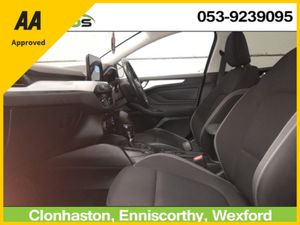 Ford Focus 2019 ZETEC ECOBOOST 120PS - Image 4
