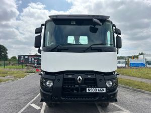 2021 Renault Epsilon Grabloader - Image 2