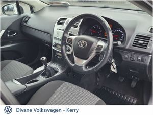 Toyota Avensis D-4d 125 (2.0) Aura Saloon - Image 4