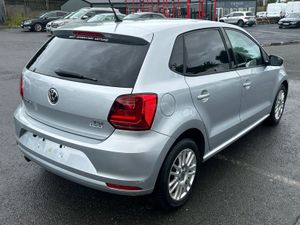Volkswagen Polo 2014 LOW MILES FULL OPTION - Image 3