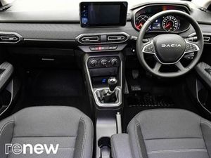 Dacia Sandero Expression TCe 90 5Sp Gsr2 - Image 2