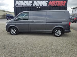202 VW Transporter Highline DSG 4Motion - Image 3