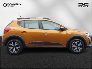 Dacia Sandero Stepway Hatchback Prestige - Image 3