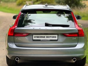V90 2.0D4 190BHP AUTO * HIGH SPEC * - Image 3