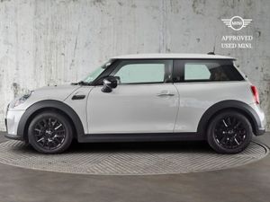 MINI HATCH 3-door Cooper Exclusive - Image 3