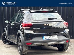 Dacia Sandero Stepway TCe 90 Stepway Extreme - Image 2